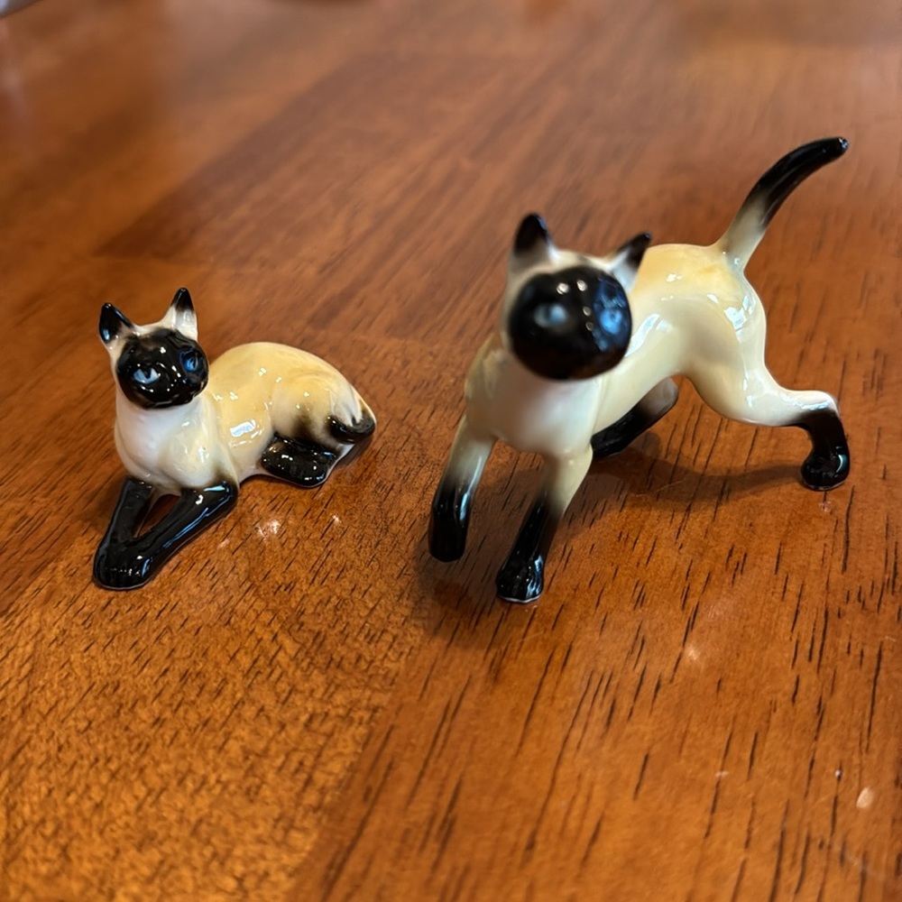 Vintage Bone China Siamese cats - Picture 3 of 6